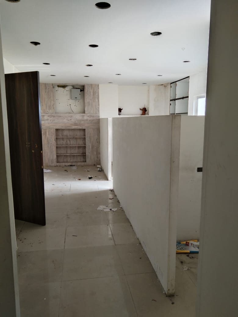 Property Image - 6