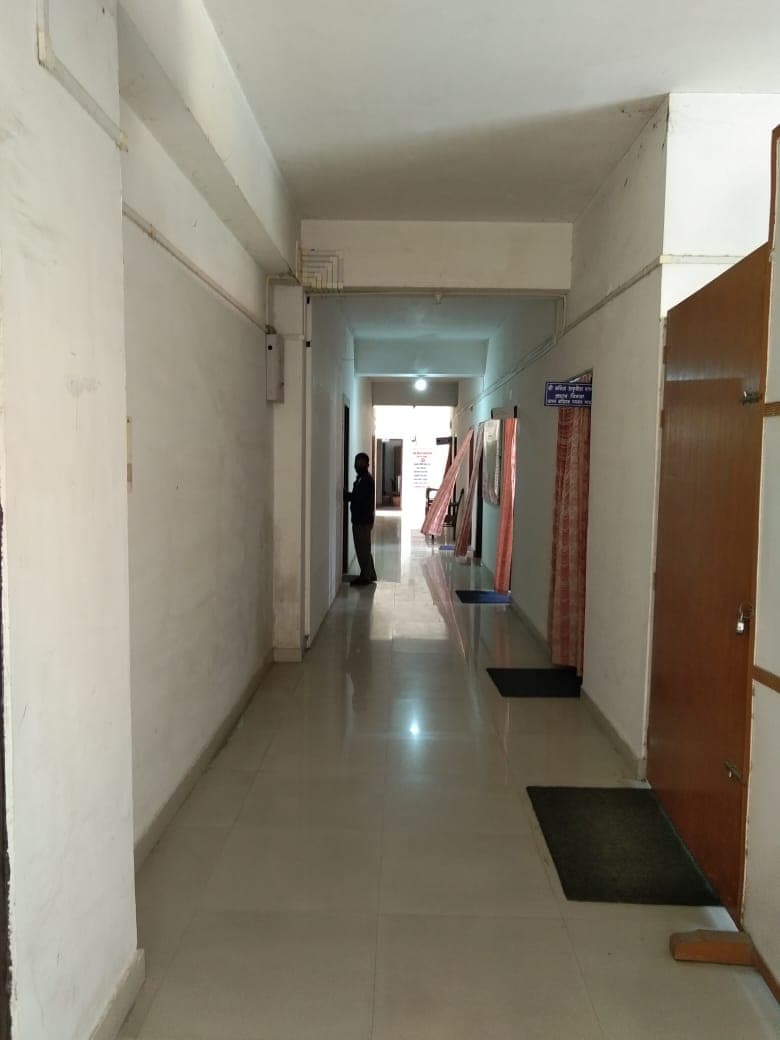 Property Image - 8
