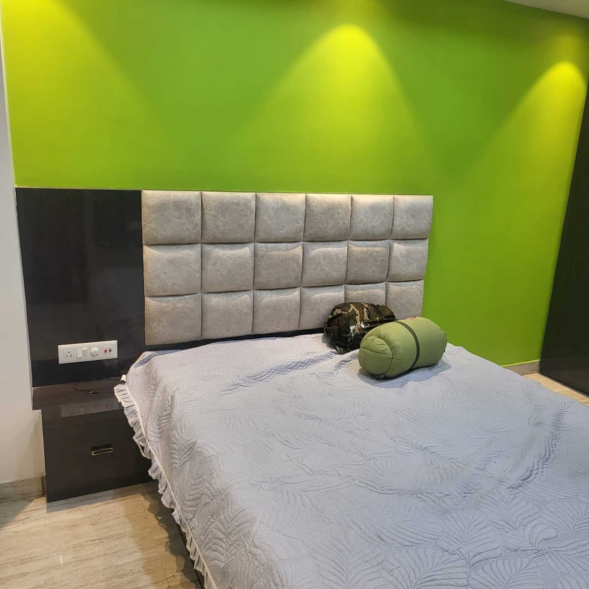 Property Image - 6