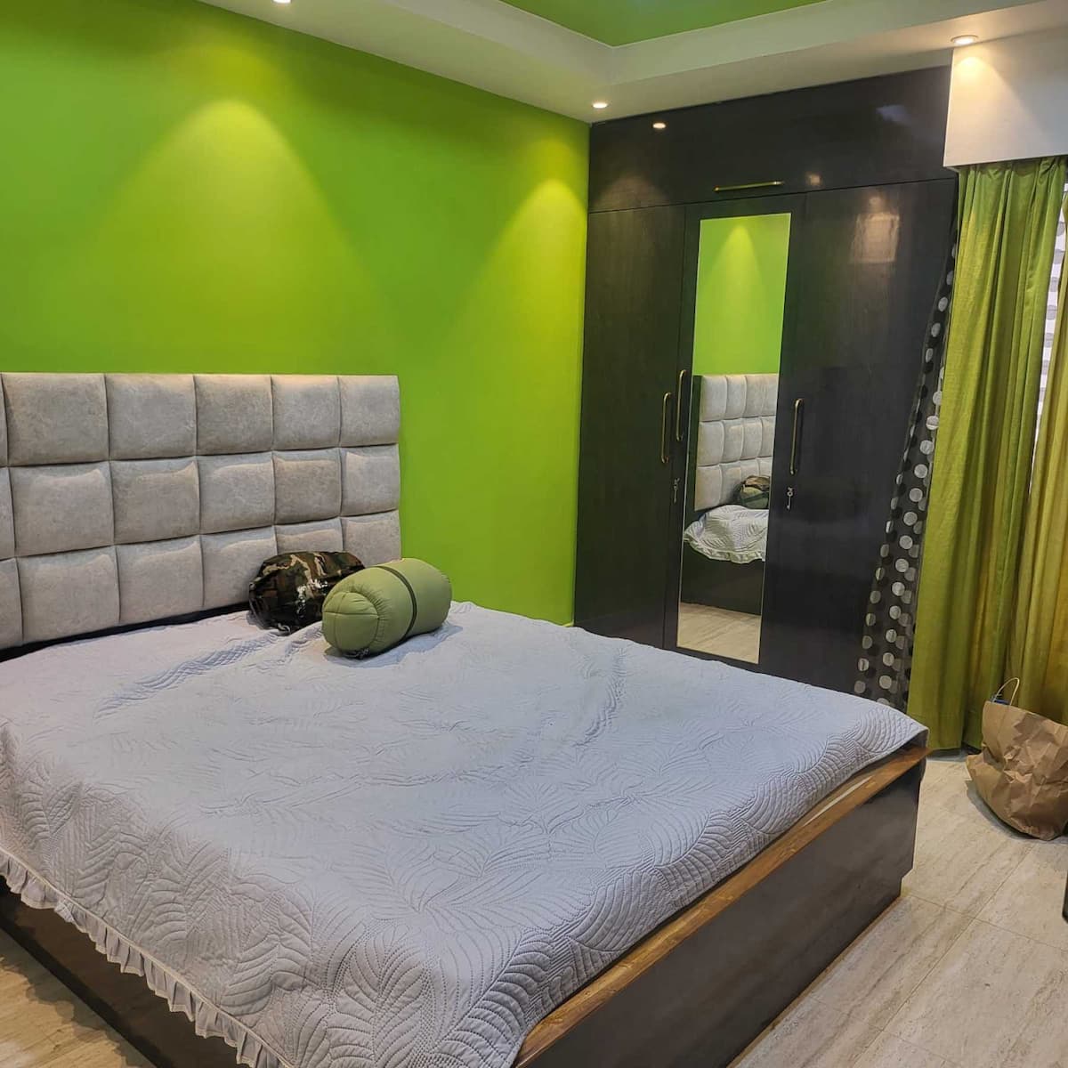 Property Image - 8