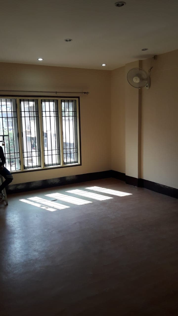 Property Image - 18