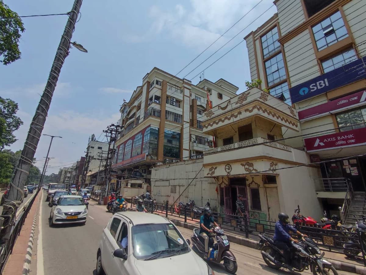 Property Image - 11