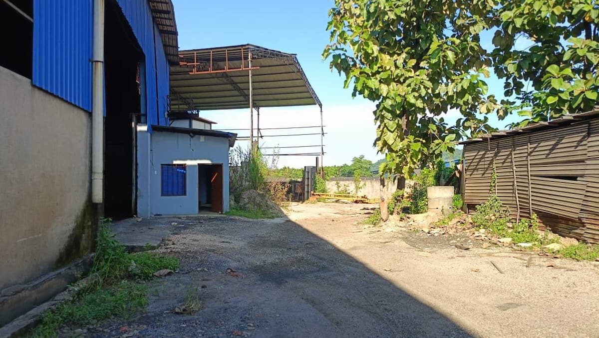 Property Image - 11