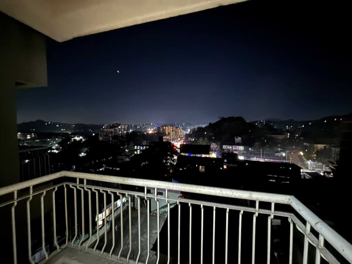 Property Image - 9